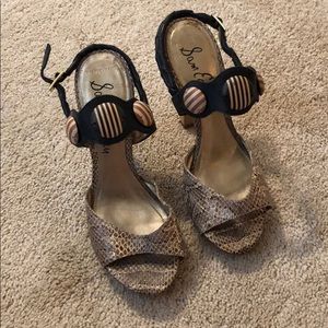 Sam Edelman heel